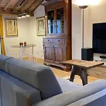 Holiday home La Vecchia Casa Di Moda Cortona