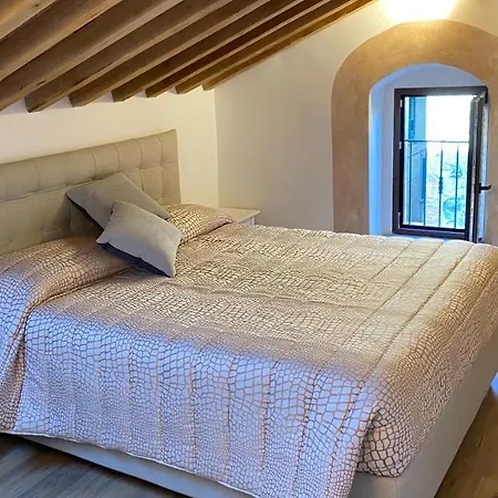 La Vecchia Casa Di Moda *