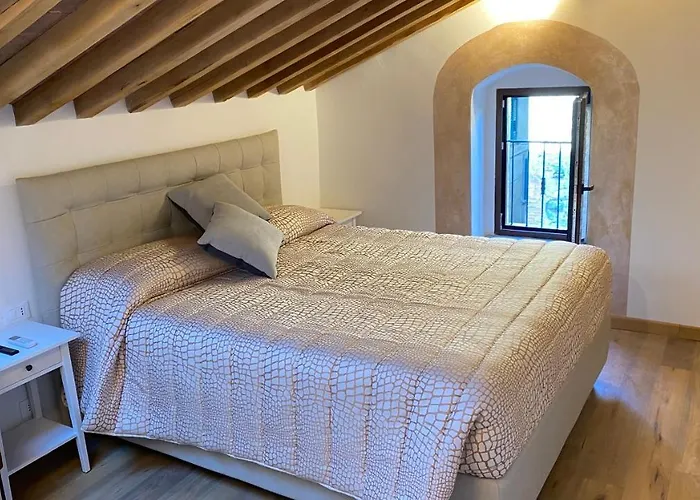 La Vecchia Casa Di Moda *